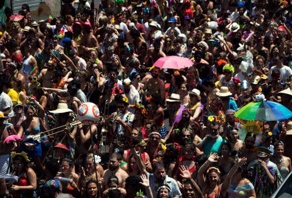 Carnaval de Rua em São Paulo: Os Melhores Blocos para Curtir a Folia