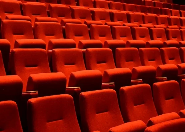 A História do Cinema: Da Invenção à Era Digital